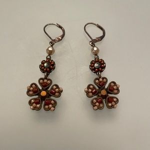 Ayla Bar Flower Earings